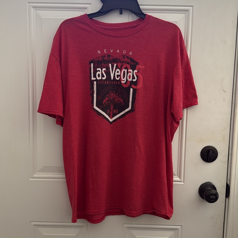 Point Sportswear Las Vegas Nevada Graphic Tee Crimson Red Pink Shirt XL